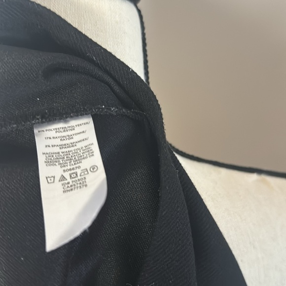 ***Ann Taylor Factory Women’s Black Boat Neck 3/4 Sleeve Top Sz M - Picture 5 of 5